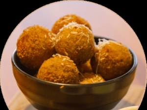 Bolinho de Mandioca com Carne Seca